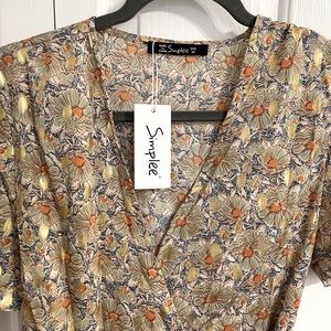 Simplee Short Sleeve Wrap around Dress